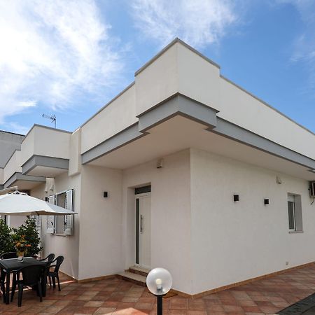 Casa Vacanze Nonnofiore Leverano Zewnętrze zdjęcie